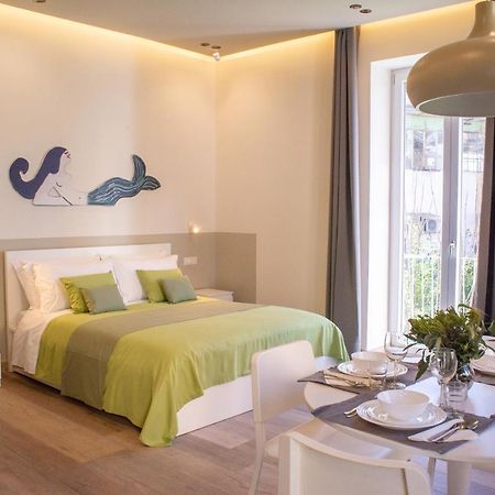 Sirena Partenope E San Gennaro Home Sanita - Centro Storico Napoli Esterno foto